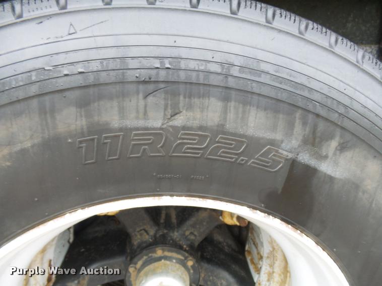 image for item J1633 1980 East end dump trailer