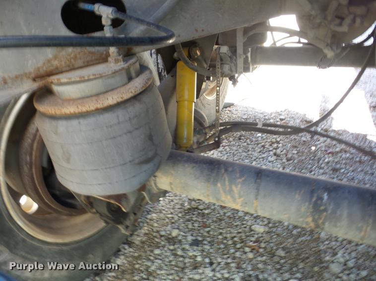 image for item J8736 1994 Heil vacuum tank trailer