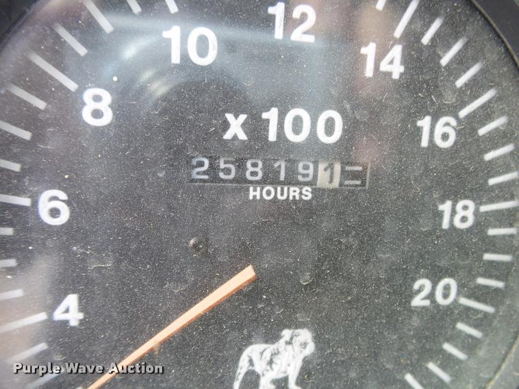 image for item K1097 1998 Mack CH613 truck chassis