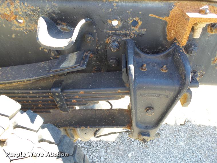 image for item K1100 2000 Freightliner FL80 truck chassis