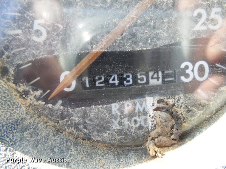 image for item K1100 2000 Freightliner FL80 truck chassis