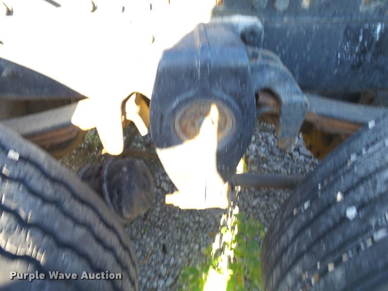 image for item K1103 1991 Freightliner FLD semi truck