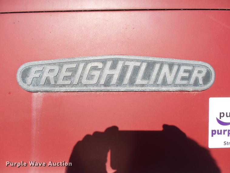 image for item K1103 1991 Freightliner FLD semi truck