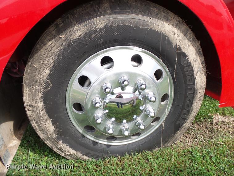 image for item K1130 1993 Peterbilt 379 semi truck