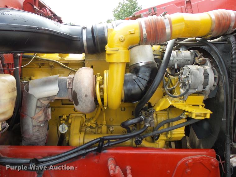 image for item K1130 1993 Peterbilt 379 semi truck