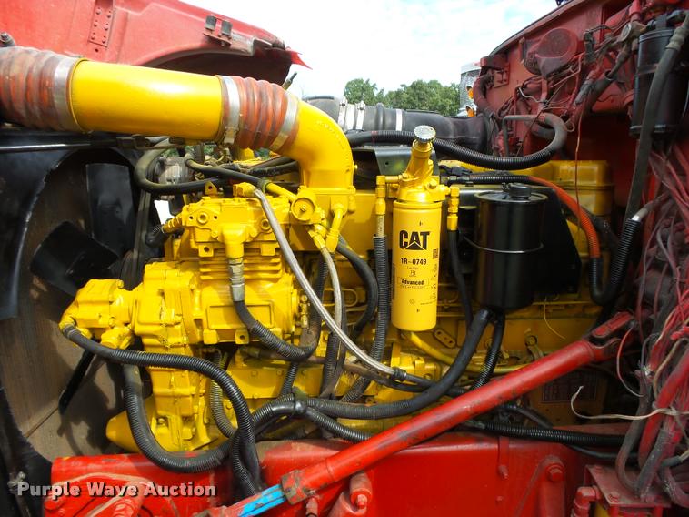 image for item K1130 1993 Peterbilt 379 semi truck