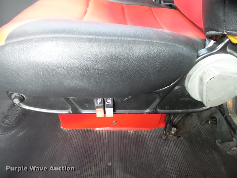 image for item K1130 1993 Peterbilt 379 semi truck