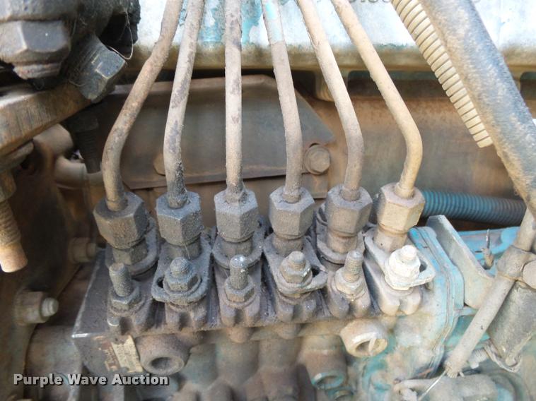 image for item K1134 1981 International semi truck