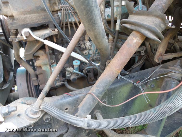 image for item K1134 1981 International semi truck