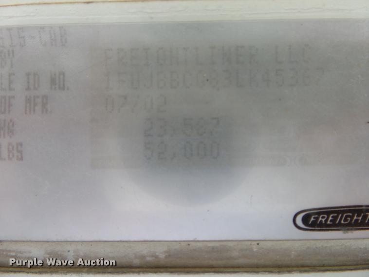 image for item K1135 2003 Freightliner ST120 semi truck