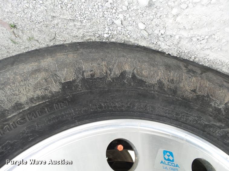 image for item K1139 2007 International 9400i semi truck