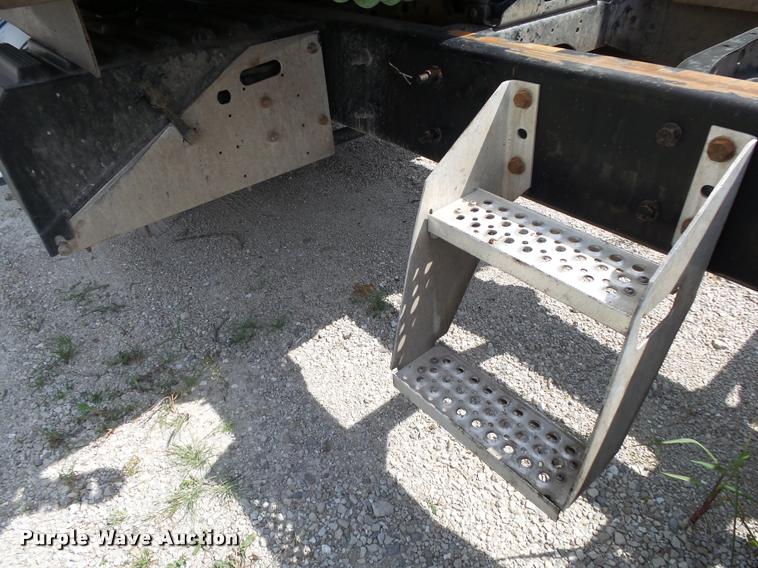 image for item K1139 2007 International 9400i semi truck