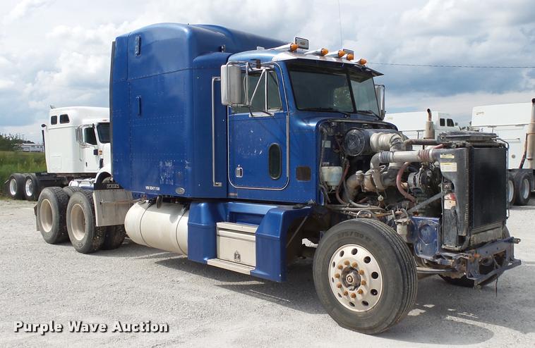 image for item K1140 1999 Peterbilt 377 semi truck