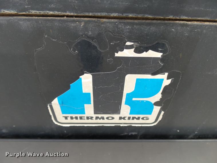 image for item K1141 2005 Freightliner Columbia semi truck