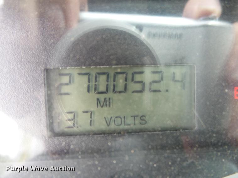 image for item K1141 2005 Freightliner Columbia semi truck