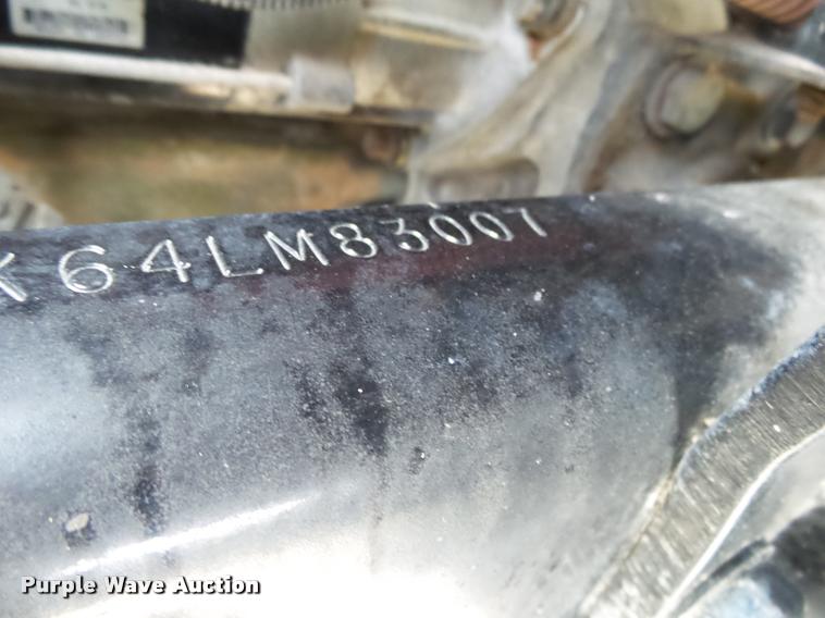 image for item K1142 2004 Freightliner Columbia semi truck