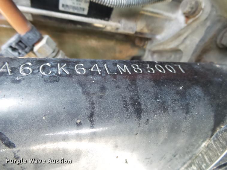 image for item K1142 2004 Freightliner Columbia semi truck