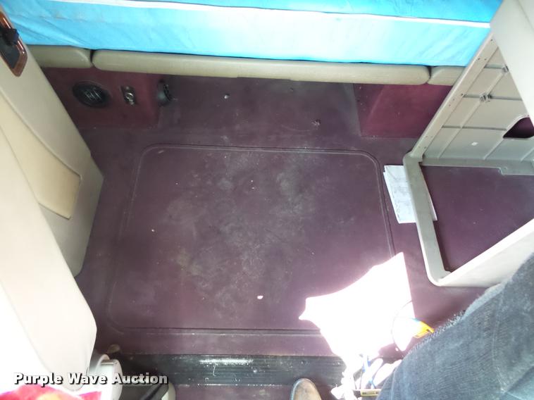 image for item K1143 2007 International 9400i semi truck