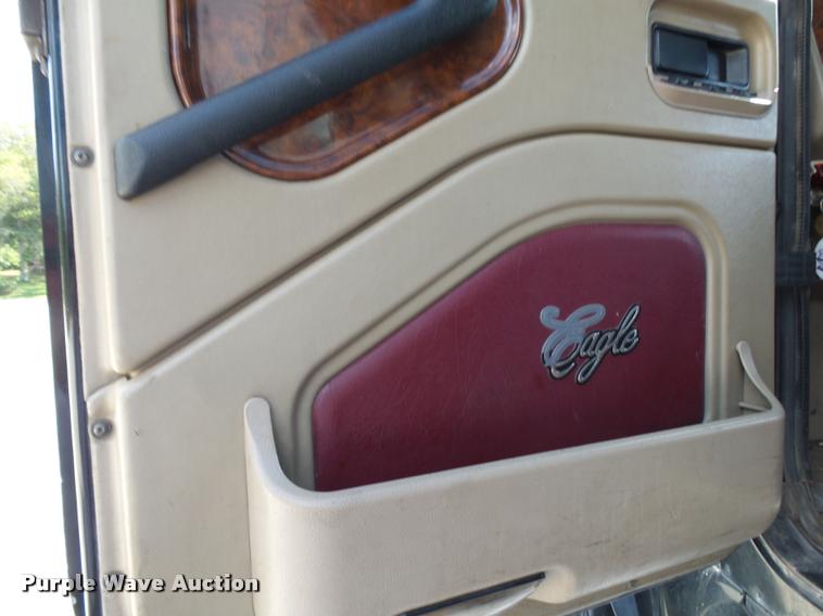 image for item K1143 2007 International 9400i semi truck