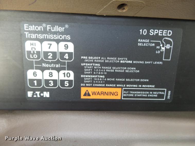 image for item K1143 2007 International 9400i semi truck