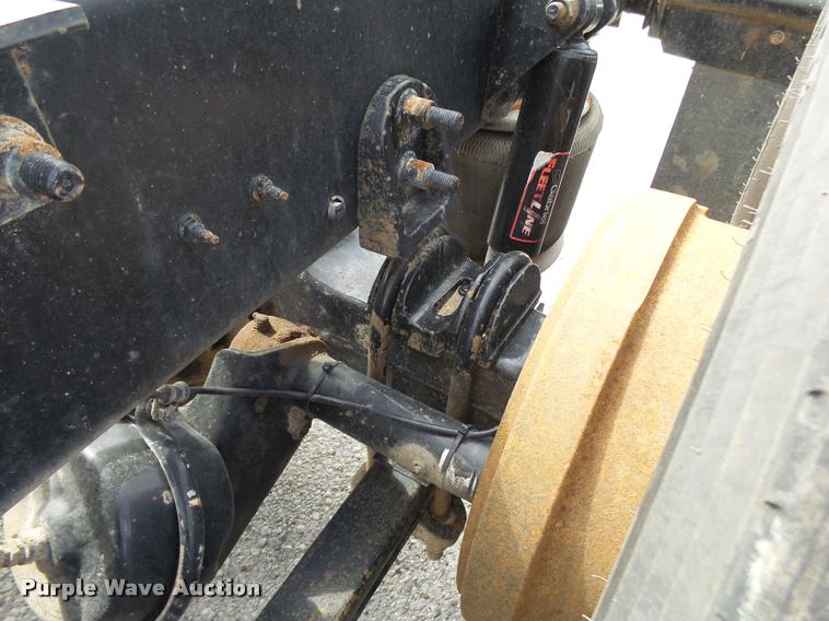 image for item K1144 2007 International 9400i semi truck