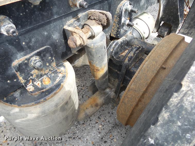 image for item K1144 2007 International 9400i semi truck