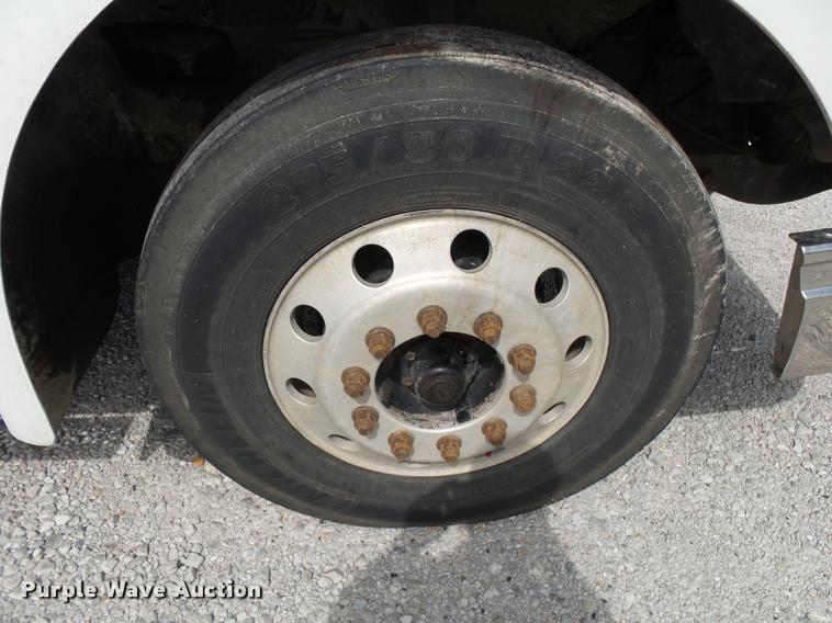 image for item K1144 2007 International 9400i semi truck