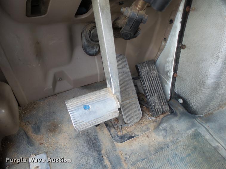 image for item K1144 2007 International 9400i semi truck