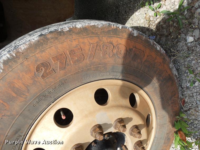 image for item K1145 2007 International 9400i semi truck