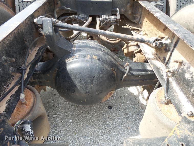 image for item K1145 2007 International 9400i semi truck