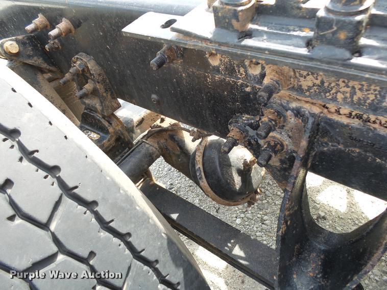 image for item K1145 2007 International 9400i semi truck