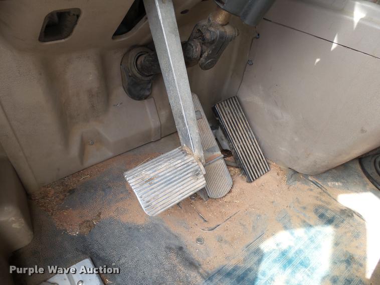 image for item K1145 2007 International 9400i semi truck