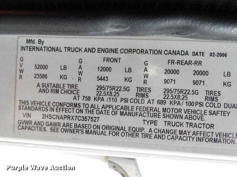 image for item K1145 2007 International 9400i semi truck