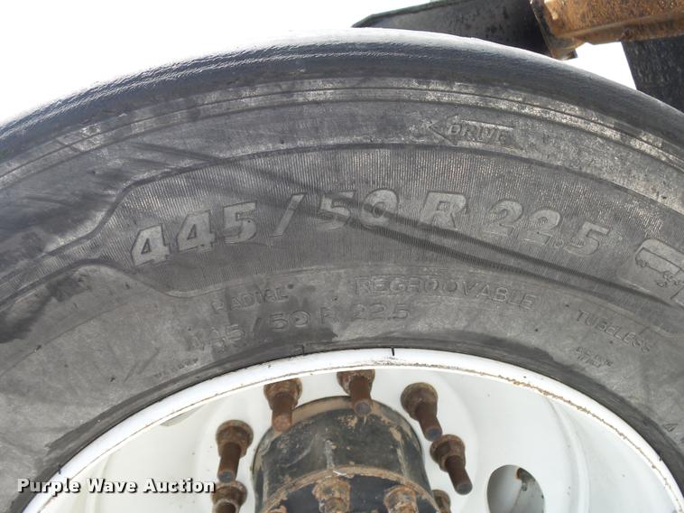 image for item K1146 2007 International 9400i semi truck