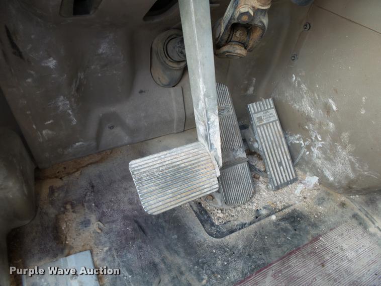 image for item K1146 2007 International 9400i semi truck