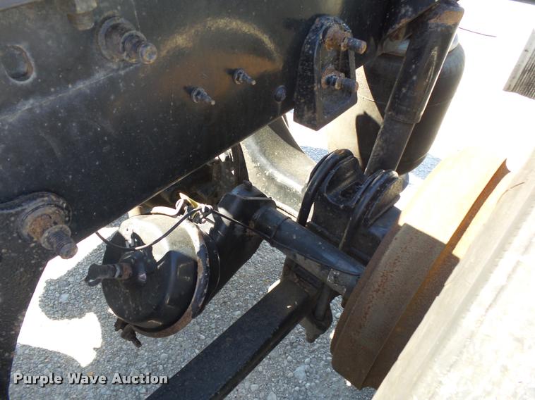 image for item K1147 2006 International 9400i semi truck