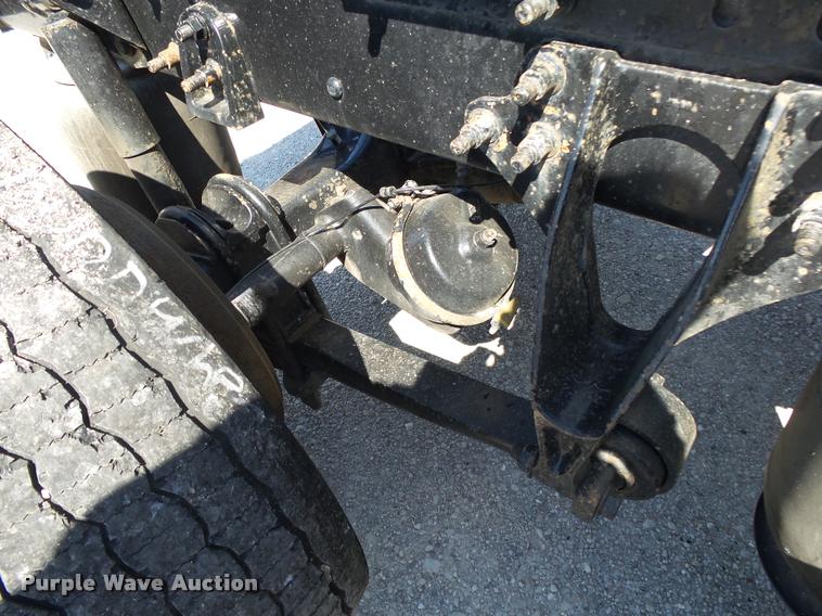 image for item K1147 2006 International 9400i semi truck