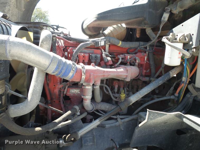 image for item K1148 2007 International 9400i semi truck