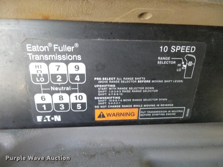 image for item K1148 2007 International 9400i semi truck