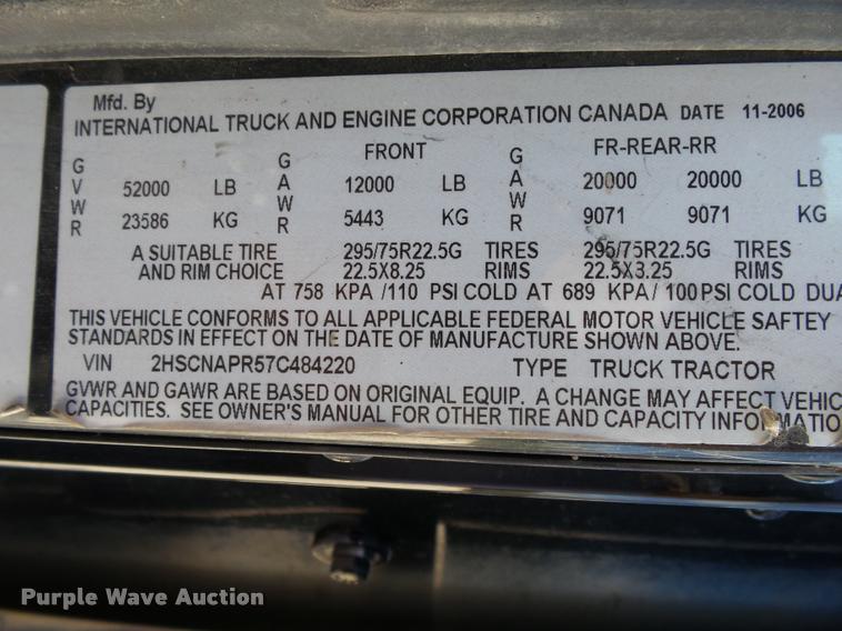 image for item K1148 2007 International 9400i semi truck