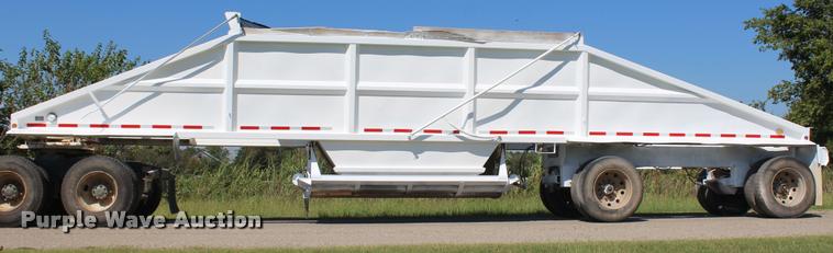 image for item K1951 2006 Trail Blazer bottom dump trailer