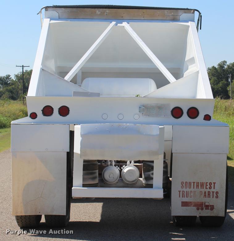 image for item K1951 2006 Trail Blazer bottom dump trailer