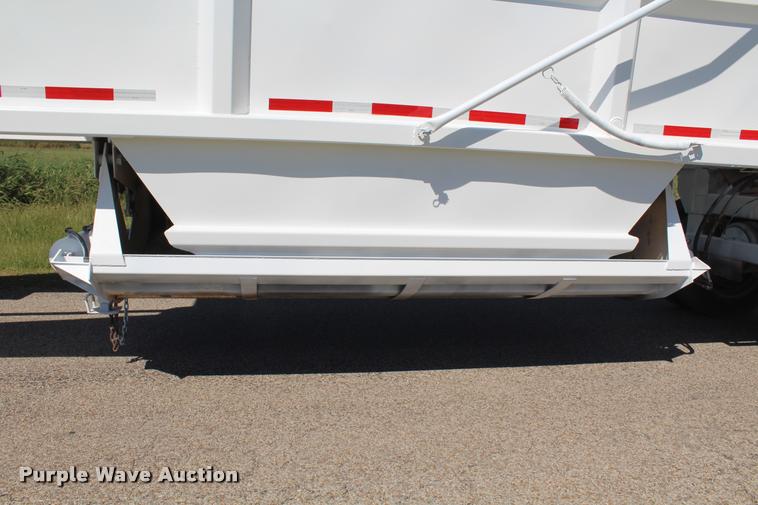 image for item K1951 2006 Trail Blazer bottom dump trailer