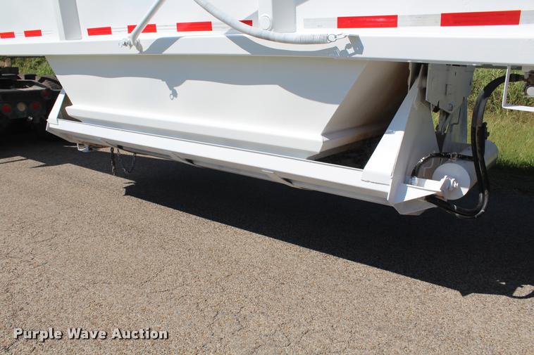 image for item K1951 2006 Trail Blazer bottom dump trailer