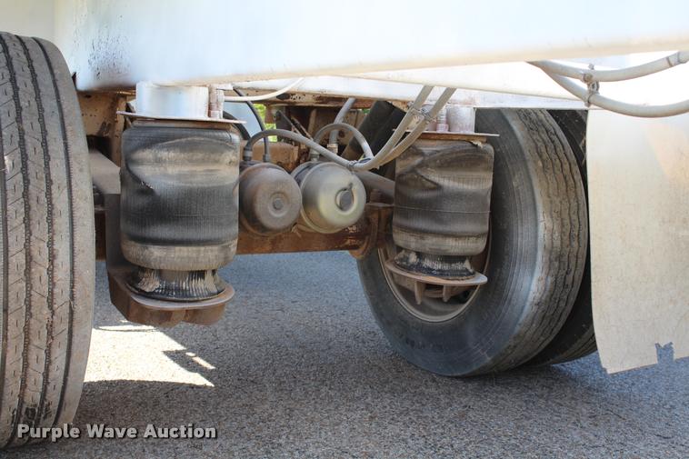 image for item K1951 2006 Trail Blazer bottom dump trailer