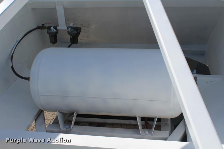 image for item K1951 2006 Trail Blazer bottom dump trailer