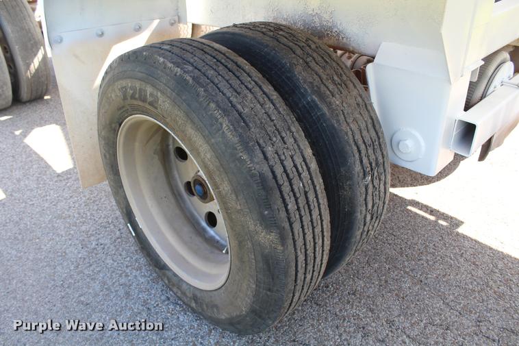 image for item K1951 2006 Trail Blazer bottom dump trailer