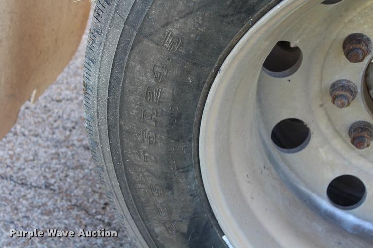 image for item K1951 2006 Trail Blazer bottom dump trailer