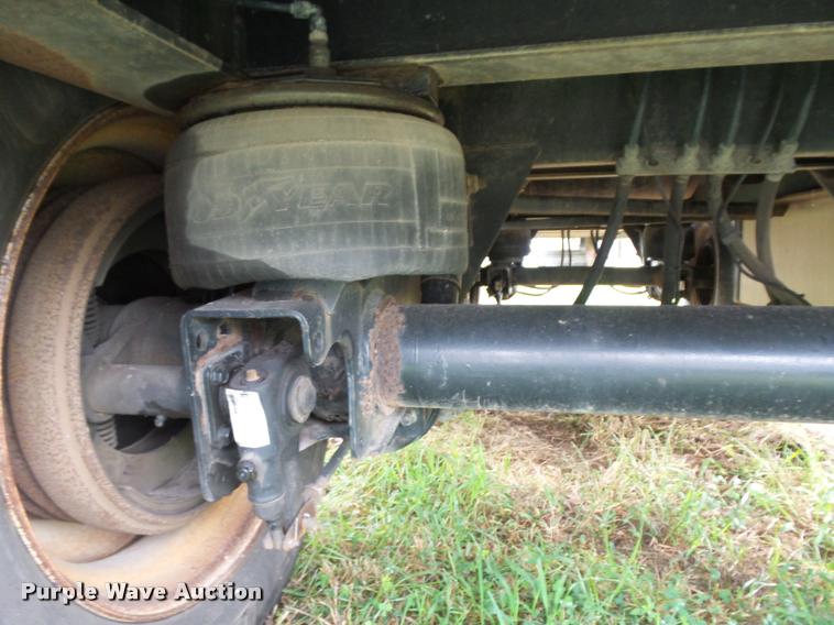 image for item K1976 2003 Transcraft Eagle II flatbed trailer