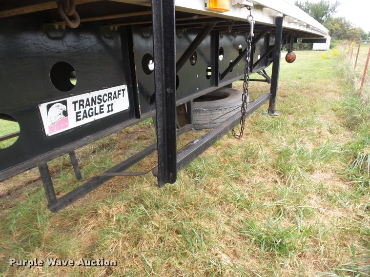image for item K1976 2003 Transcraft Eagle II flatbed trailer